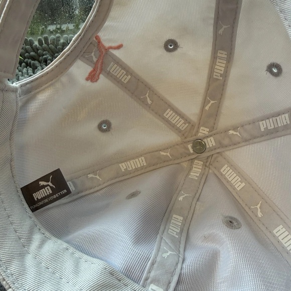 Women’s PUMA Cream Baseball Hat with Coral Metallic Logo Embroidered - Picture 6 of 6